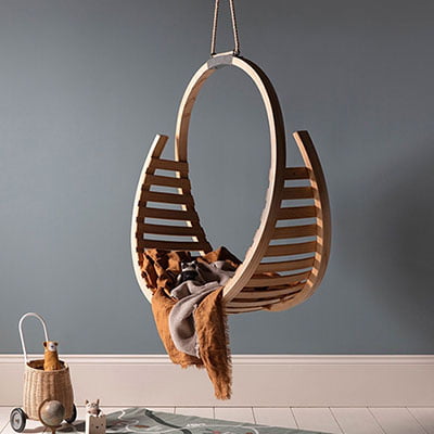 Eye-Catching Amble Hanging Seat Eye-Catching Amble Hanging Seat