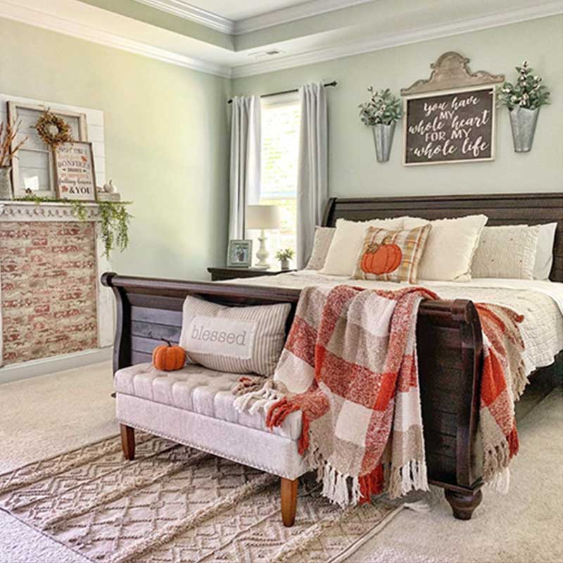 Fall Bedroom Decor Ideas: Add A Touch Of Plaid