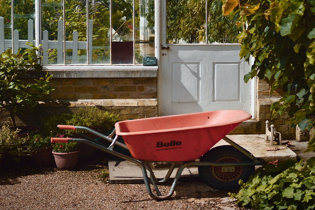 best wheelbarrow