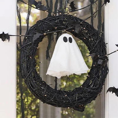 Handcrafted Ghost Light Up Wreath Handcrafted Ghost Light Up Wreath